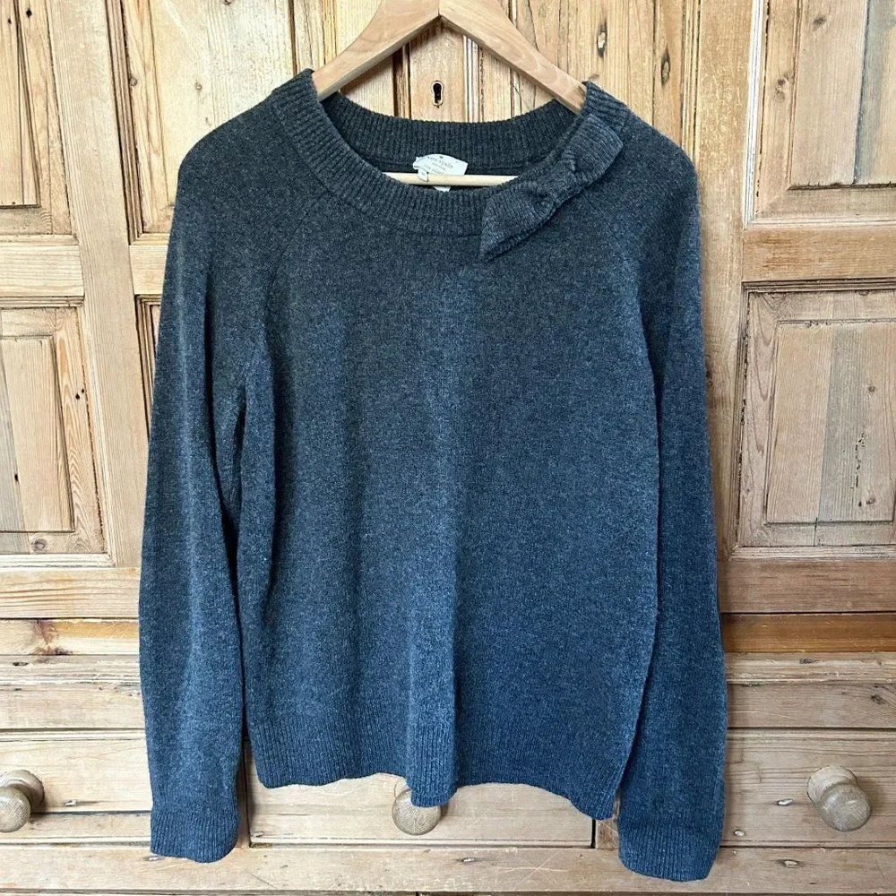 Kate Spade Medium Gray‎ Knit Sweater Crewneck Bow Detail Leather Patch Charcoal